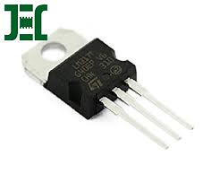 IC LM317T